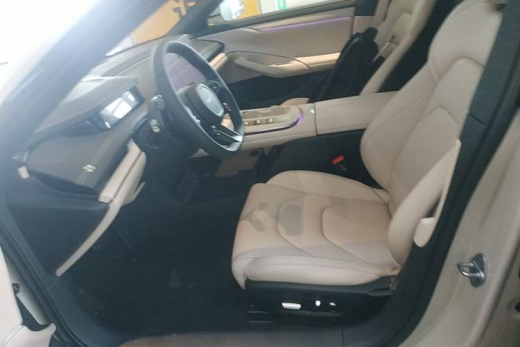 Used Xiaomi Auto SU7 2024 Rear-Drive Long-Range Intelligent Driving Version Left Front Seat
