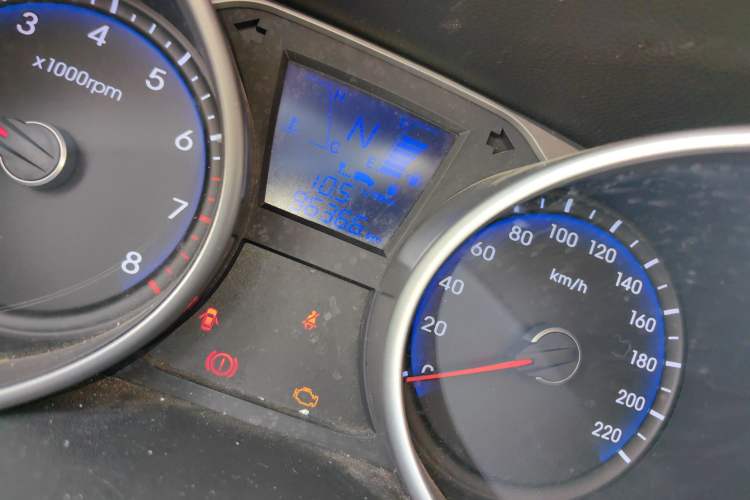 Used Hyundai ix35 2013 2.0L Automatic 2WD Comfort GL China IV Standard