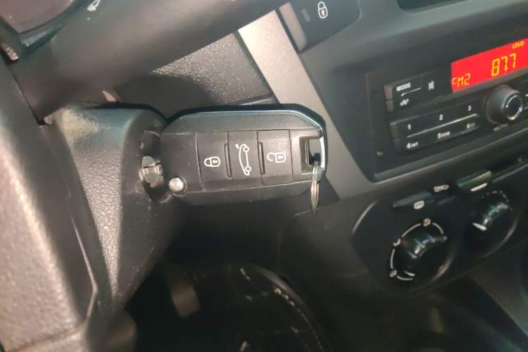 Used Citroen Elysee 2016 1.6L Automatic Fashion Model