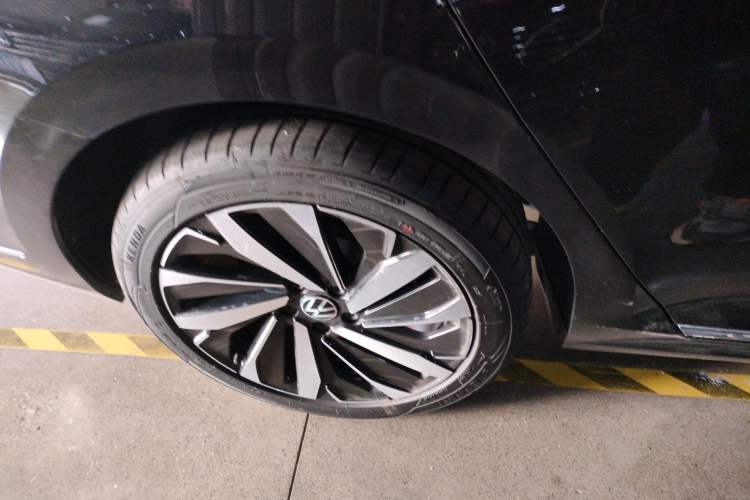 Used Volkswagen Passat 2022 330TSI Starry Luxury Edition Custom Version