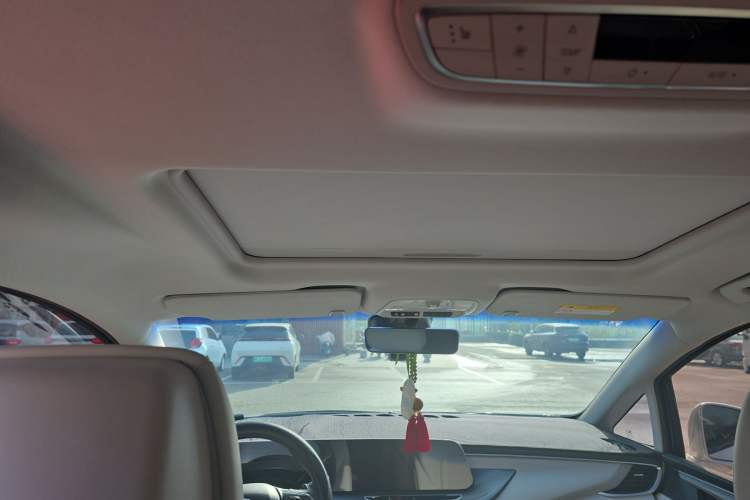 Used Buick GL8 2023 ES Lu Zun Deluxe and Yue Edition