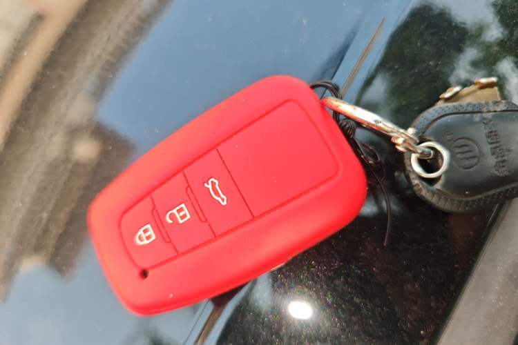 Used Toyota Avalon 2019 2.5L Ambition Version China VI Standard
