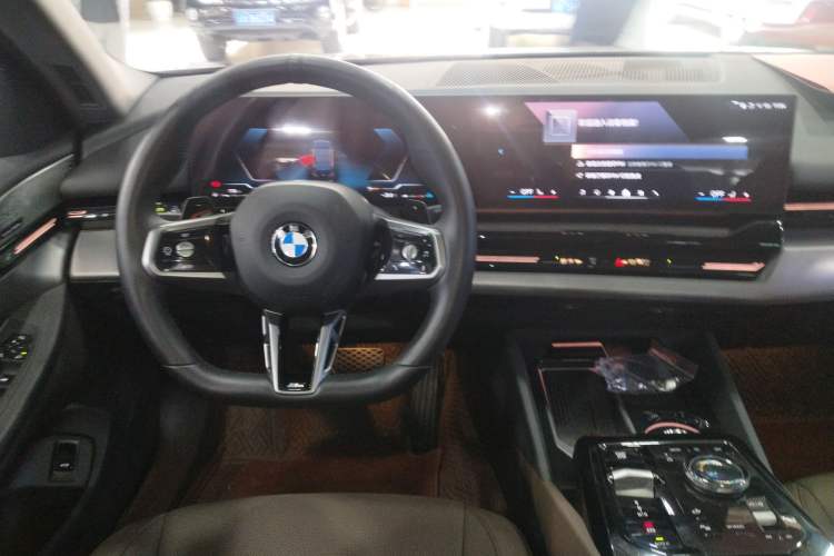 Used BMW 5 Series 2024 525Li M Sport Package
