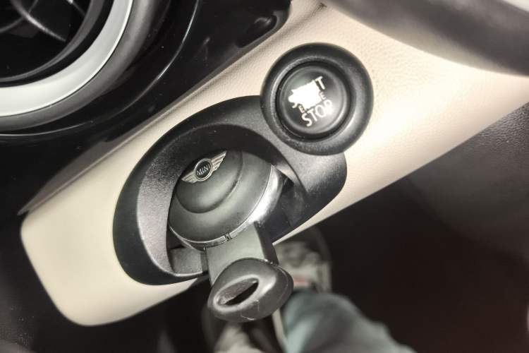 Used MINI Clubman 2011 1.6L COOPER Excitement