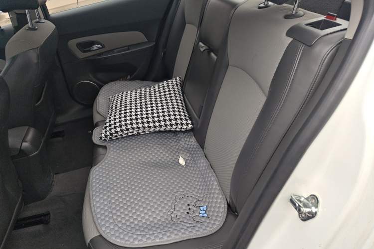 Used Chevrolet Cruze 2013 1.8L SE AT