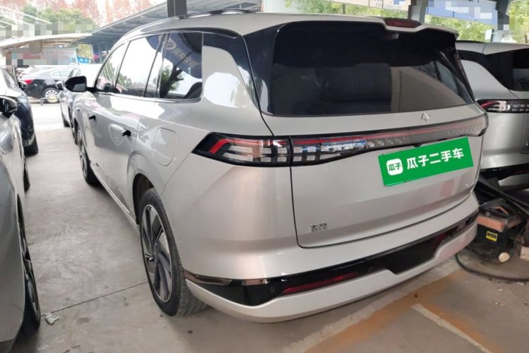 Used Dongfeng eπ eπ008 2024 210Max Range-Extended Version 6 Seats