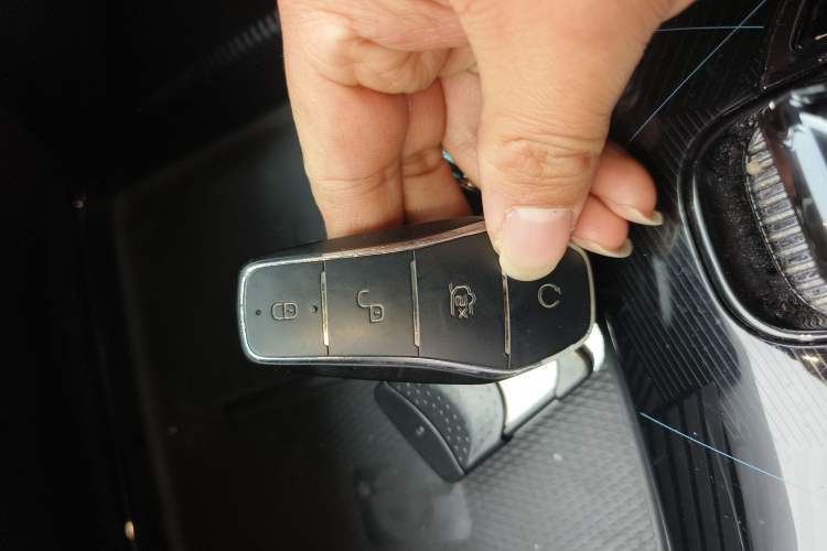 Used BYD Seal 2022 650 km All-Wheel-Drive Performance Version