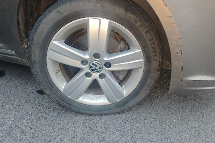 Used Volkswagen Touran 2015 1.4T Manual Comfort Edition 5-Seater
