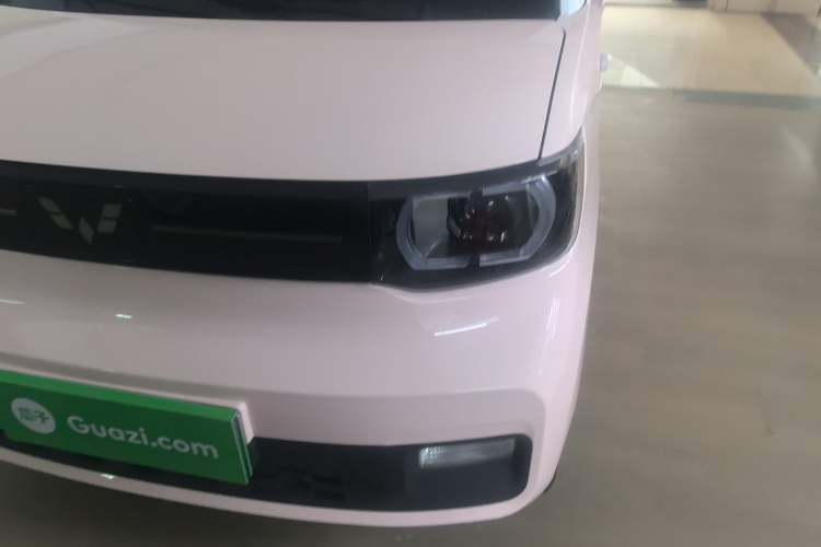 Used Wuling Hongguang MINIEV 2022 Macaron Premium Model – Lithium Iron Phosphate Left Front Headlight