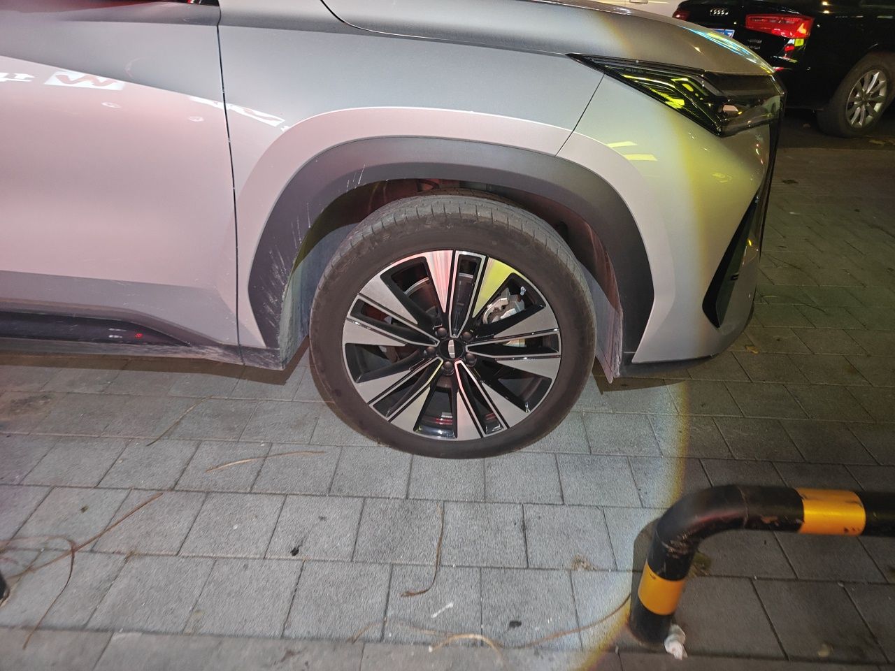 Geely Auto FX11 2025 4th Generation 1.5TD DCT Jinxiu — снимка 8