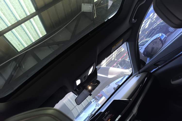 Used CHANGAN UNI-V 2022 1.5T Smart Navigation Version Headliner