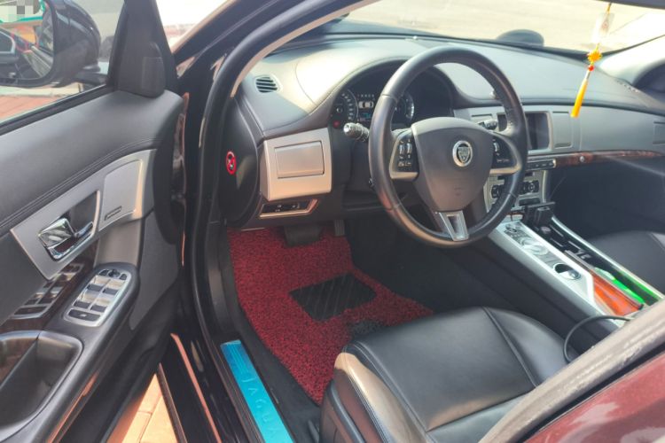 Used Jaguar XF 2013 XF 2.0T Luxury Edition