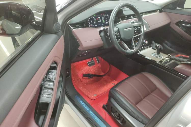 Used Land Rover Range Rover Evoque New Energy 2022 Aurora L P300e Plug-in Hybrid Electric Version
