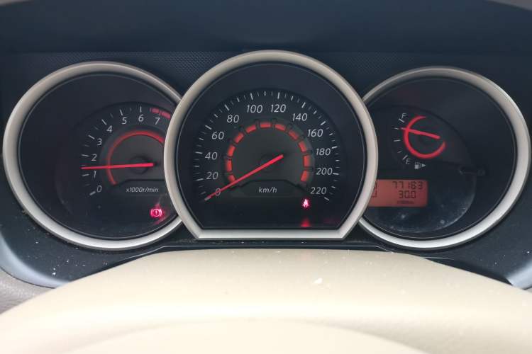 Used Nissan Sylphy 2012 Classic 1.6XE Automatic Comfort Edition Instrument Cluster