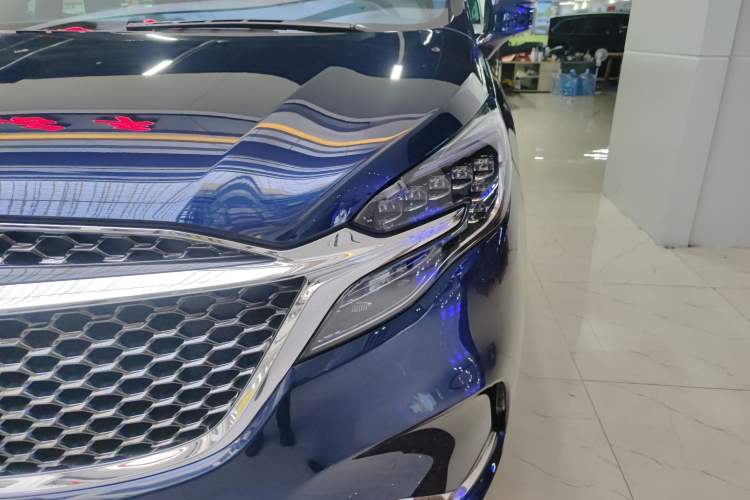 Used Buick GL8 2020 Avenir Avia Four-Seat Luxury Edition
