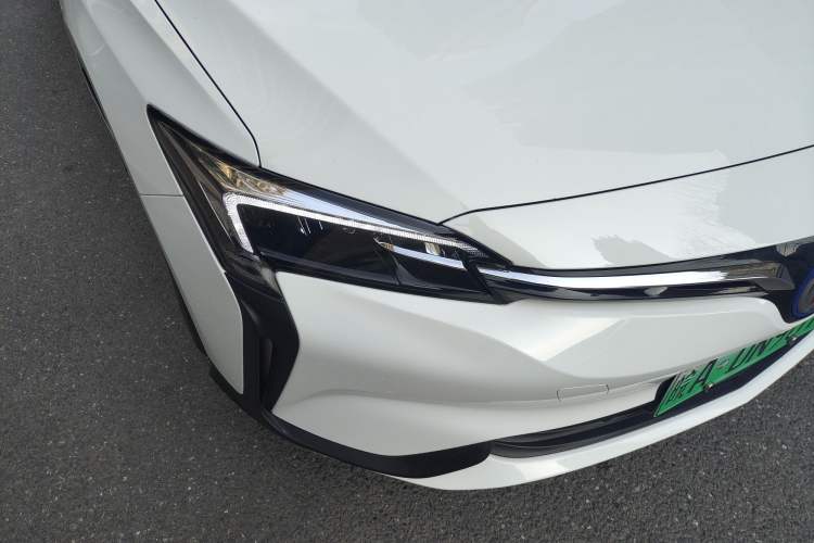 Used Buick Velite 6 2022 Connected Fashion PLUS