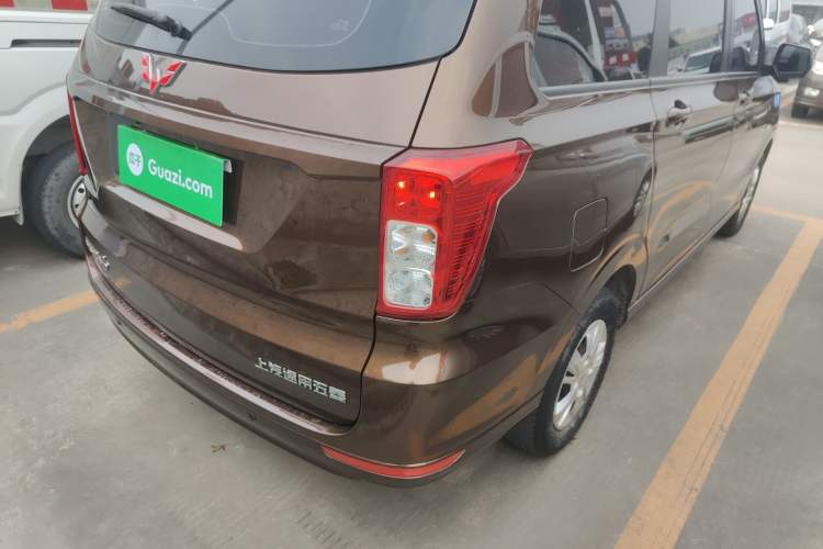 Used Wuling Hongguang 2021 1.5L Facelifted S Comfort Version with Electric Power Steering LAR
