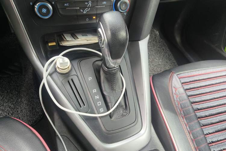 Used Ford Focus 2015 Hatchback 1.6L Automatic Comfort Model