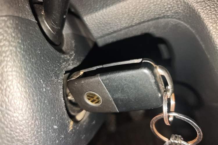 Used Volkswagen Santana 2016 1.4L Manual Fashion Edition Vehicle Key