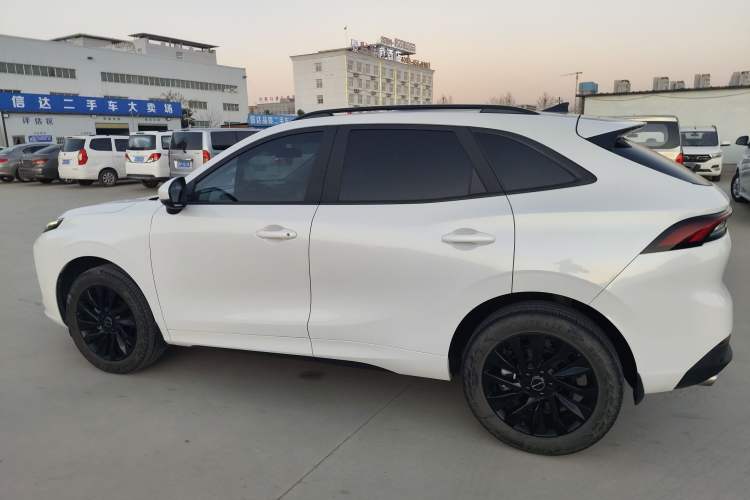 Used FORTHING T5 EVO 2021 1.5TD DCT Platinum Edition
