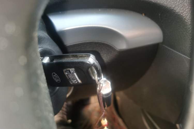 Used Kia Sorento 2013 2.4L 5-Seater Gasoline Comfort Edition China V Standard