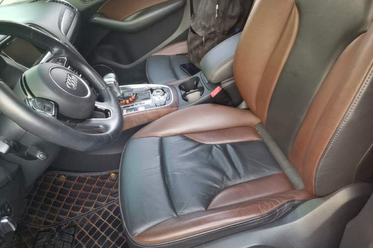 Used Audi Q5 2017 Plus 40 TFSI Comfort Model