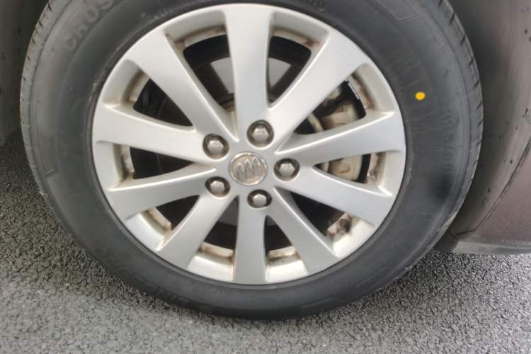 Used Buick GL8 2018 28T Luxury Model China VI Standard