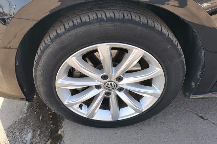 Used Volkswagen Passat 2017 330TSI DSG Luxury Edition
