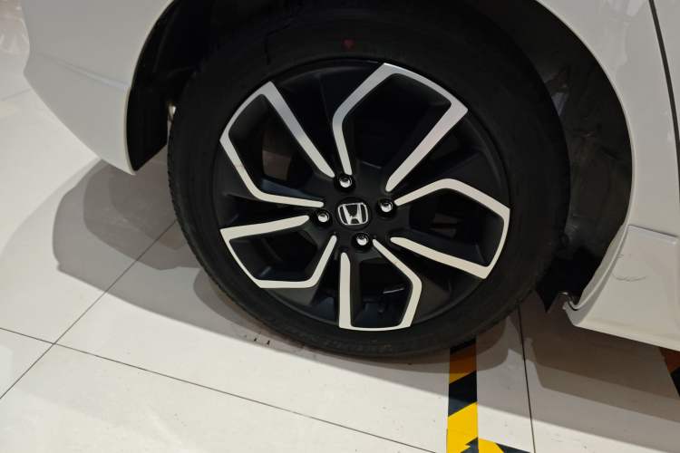 Used Honda LIFE 2021 1.5L CVT SPO-SS Dynamic Edition