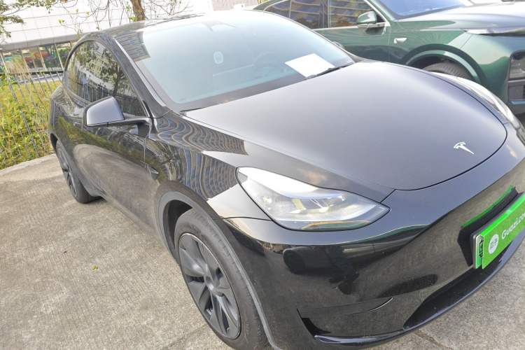 Used Tesla Model Y 2023 Rear-Wheel-Drive Version
