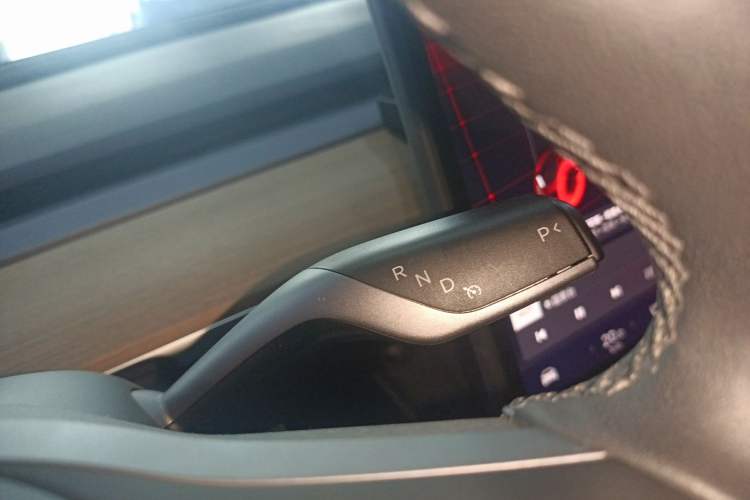 Used Tesla Model 3 2022 Rear-Wheel-Drive Version Gear Lever