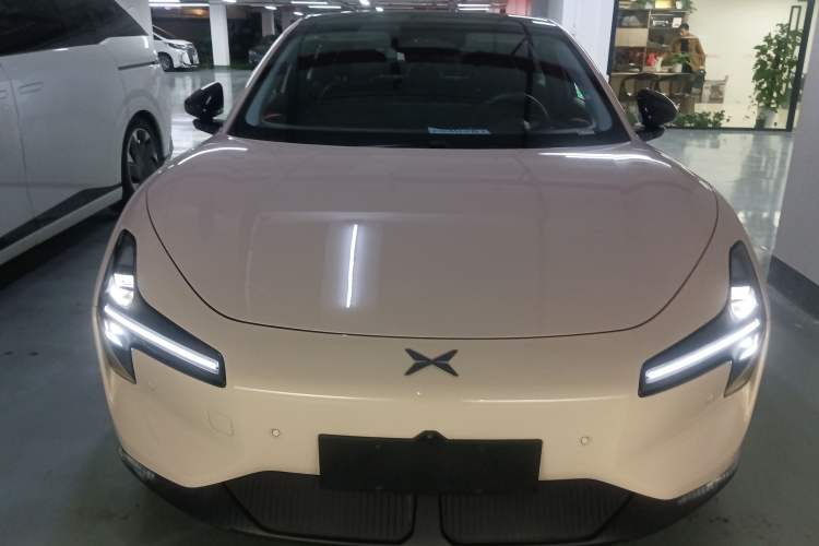 Used XPeng MONA M03 2025 600 with Ultra-Long Range Max Front