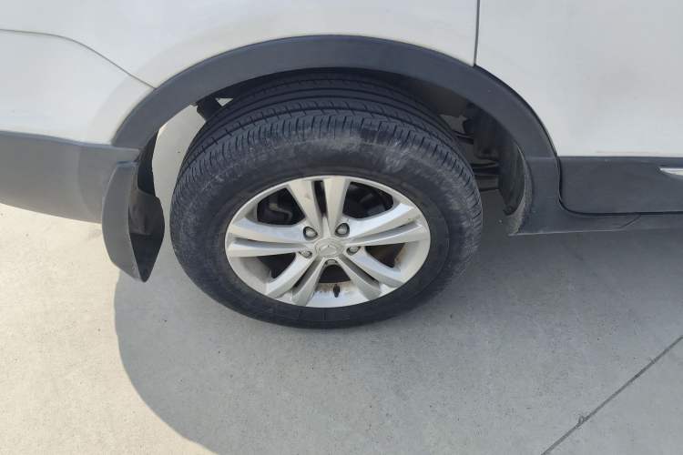 Used HYOSOW S3 2016 1.5L Manual Luxury Edition China IV Emission Standard Right Rear Wheel Hub