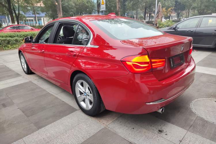 Used BMW 3 Series 2016 316Li Fashion Model
