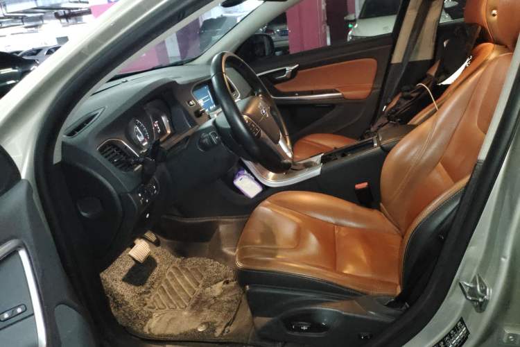 Used Volvo S60 2017 S60L T4 Smart Range Edition Left Front Seat