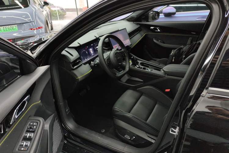 Used Lynk & Co 03 2023 1.5TD DCT JingPro