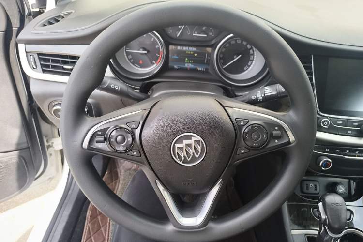 Used Buick Verano 2017 Sedan 20T Dual-Clutch Leading Model