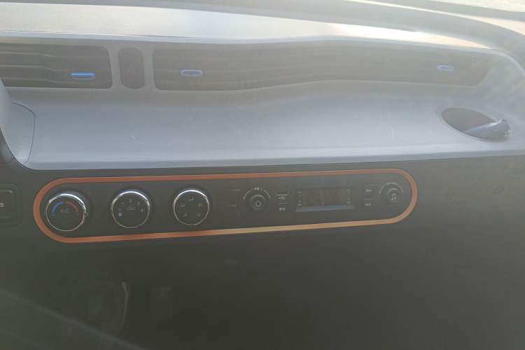 Used Wuling Hongguang MINIEV 2020 Zizai Version Lithium-NMC
