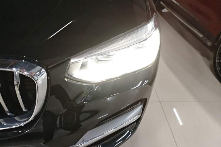 Used BMW X3 2021 xDrive28i Luxury Package Left Front Headlight