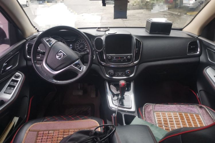 Used Baojun 560 2016 1.8L iAMT Luxury Model