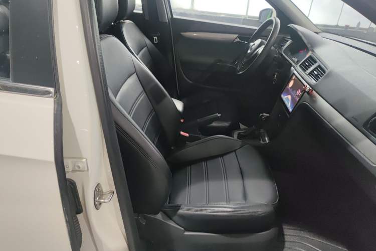 Used Volkswagen Lavida 2017 1.6L Automatic Comfort Edition