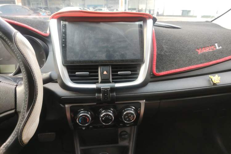 Used Toyota YARiS L  Zhi Xiang 2017 1.5E CVT Dynamic Edition
