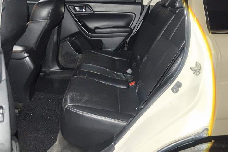 Used Subaru Forester 2014 2.0i Automatic Luxury Edition
