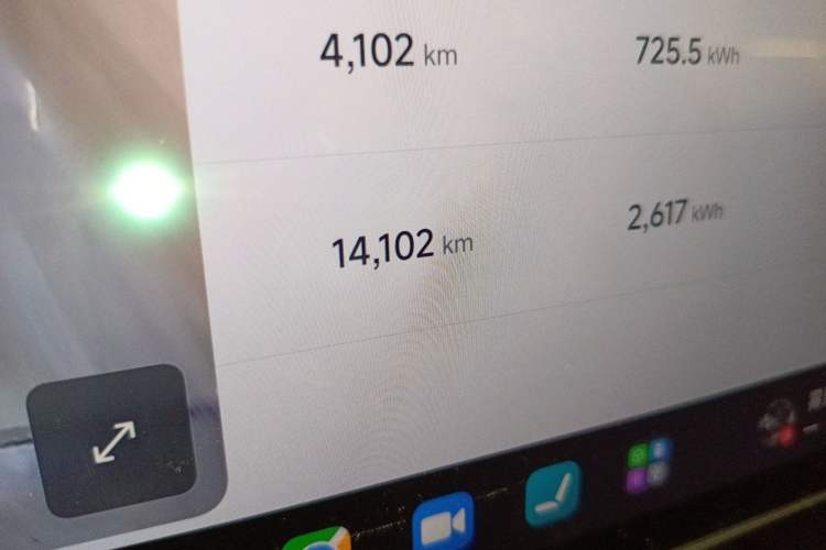 Used Xiaomi Auto SU7 2024 Four-Wheel Drive Ultra-Long Range Advanced Intelligent Driving Max Edition
