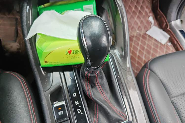 Used Changan CS75 2017 Shangkui Edition 1.5T Automatic Fengxiang Model