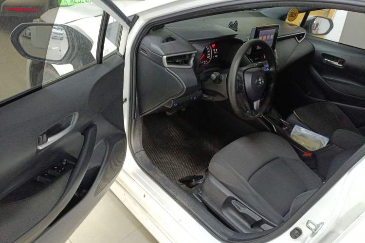 Used Toyota Levin 2022 Facelift TNGA 1.5L CVT Progressive Edition
