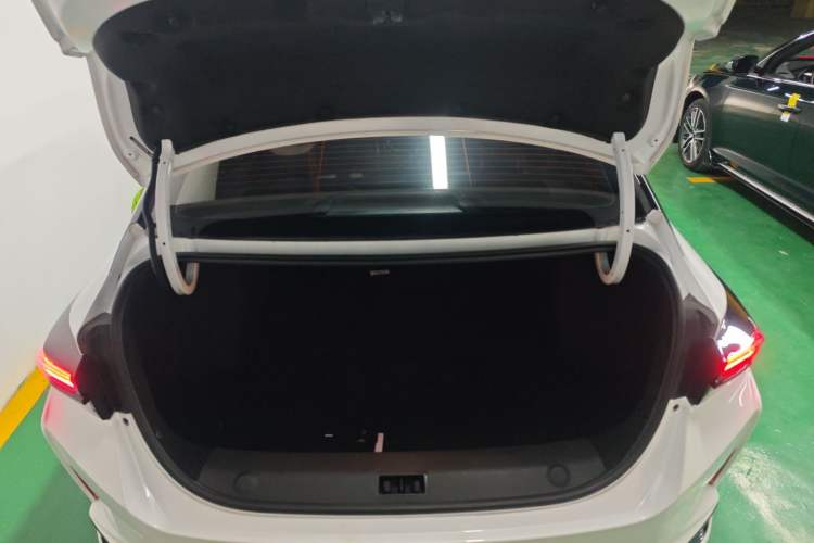 Used Dongfeng Aeolus Yixuan MAX 2023 1.5T Super Cool Trendy Dad Edition