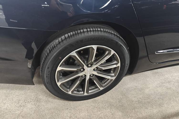 Used Buick LaCrosse 2021 652T Luxury Model
