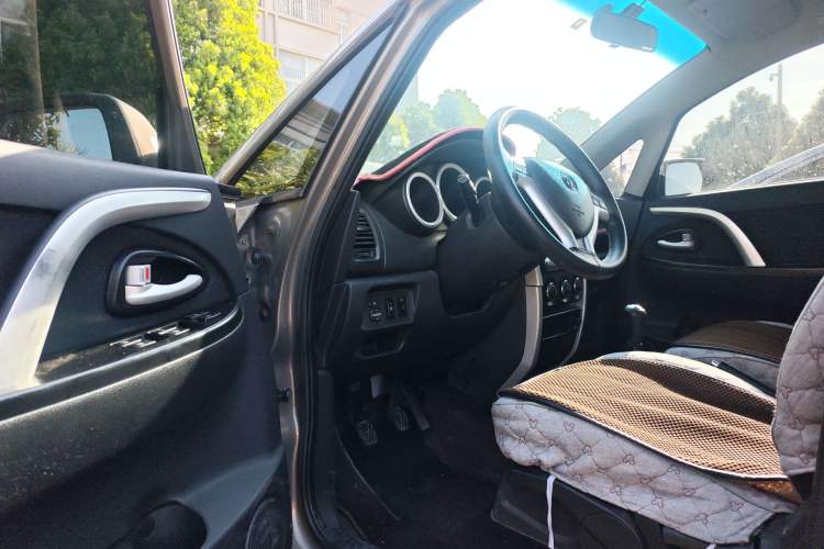 Used CHANGAN CX20 2014 1.4L Manual Sport Edition China V Standard