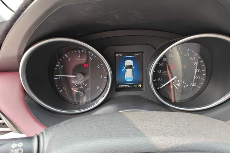 Used Haval H6 Coupe 2018 Red-Label 1.5T Automatic Two-Wheel Drive Luxury Model